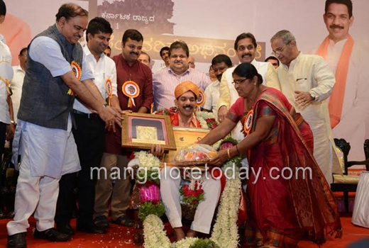 Minister Ananth Kumar lauds Central govt 1